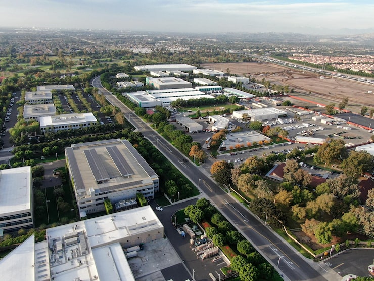 Industrial & Economic Hub